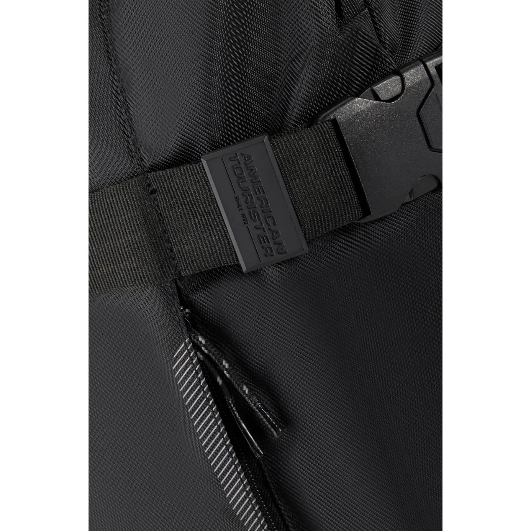 American Tourister Urban Track Rolling Holdall