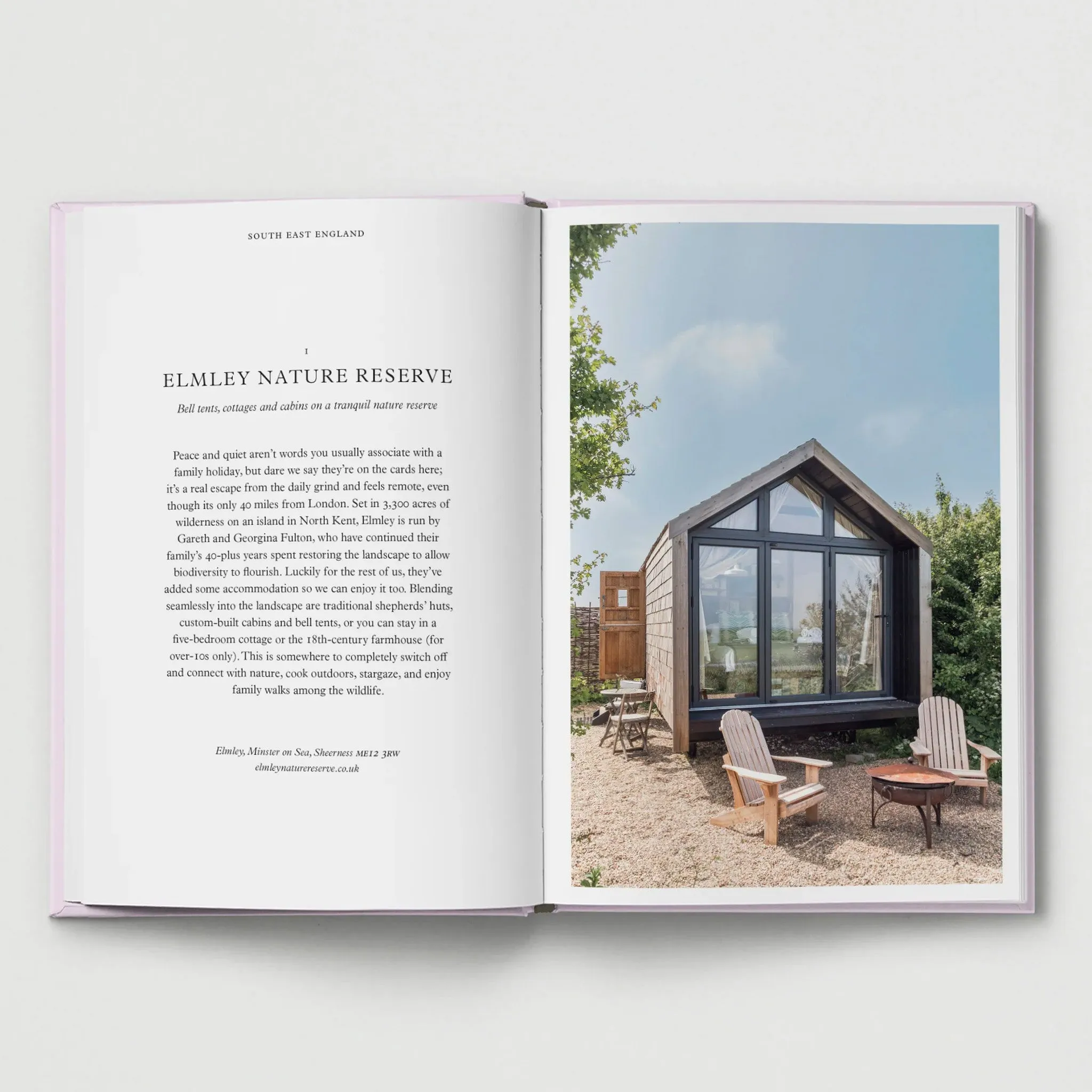 British Family Escapes by Hoxton Mini Press