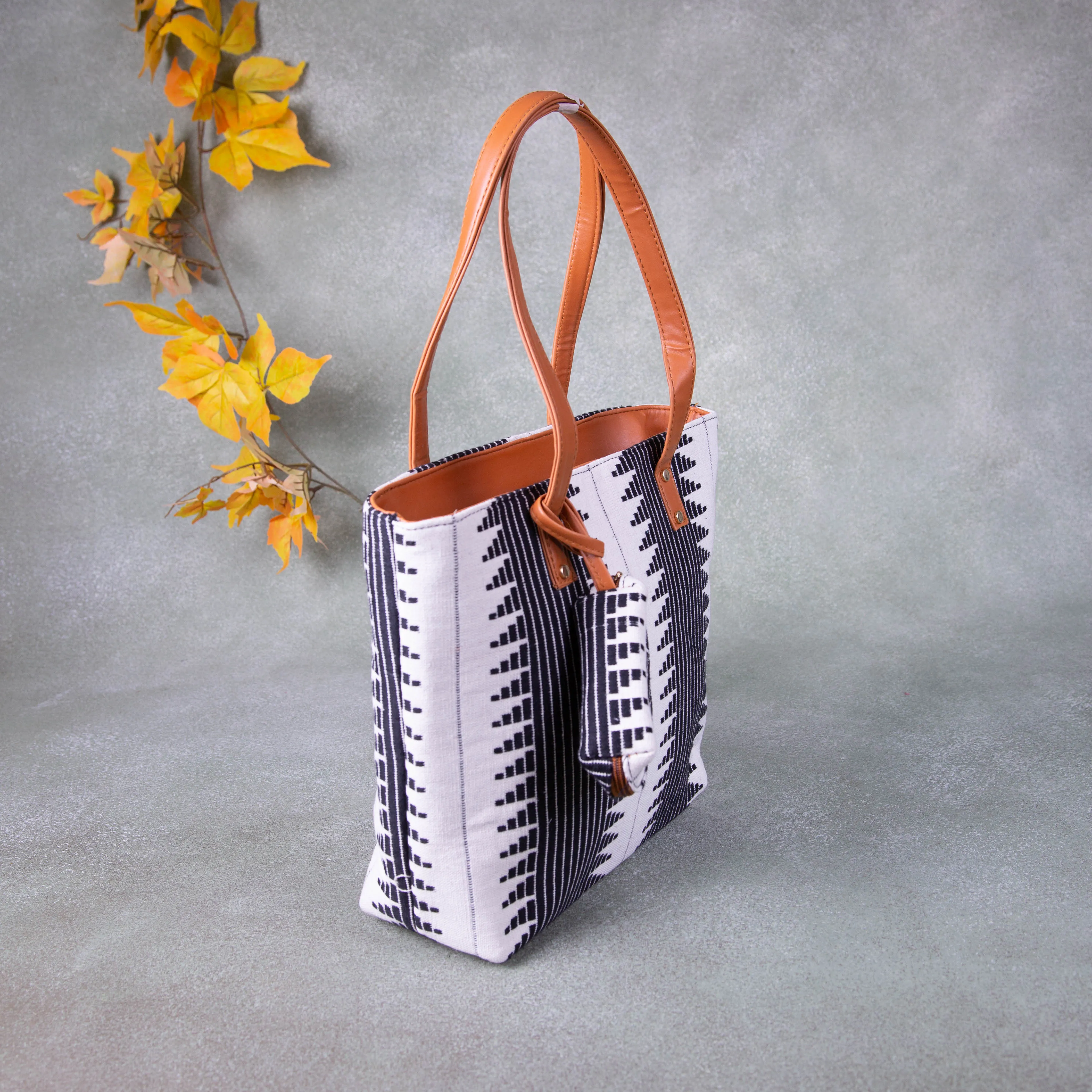 Double Zippered Tote White With Black Colour Prints.
