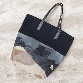 Exquisite J/Large black felt tote bag