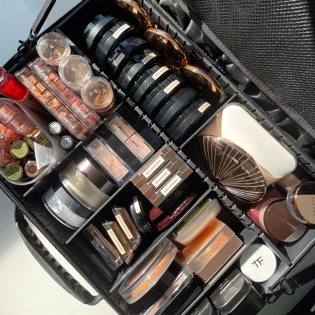 Large Cosmetic Travel Case: Black Leather